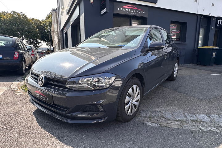 VOLKSWAGEN POLO