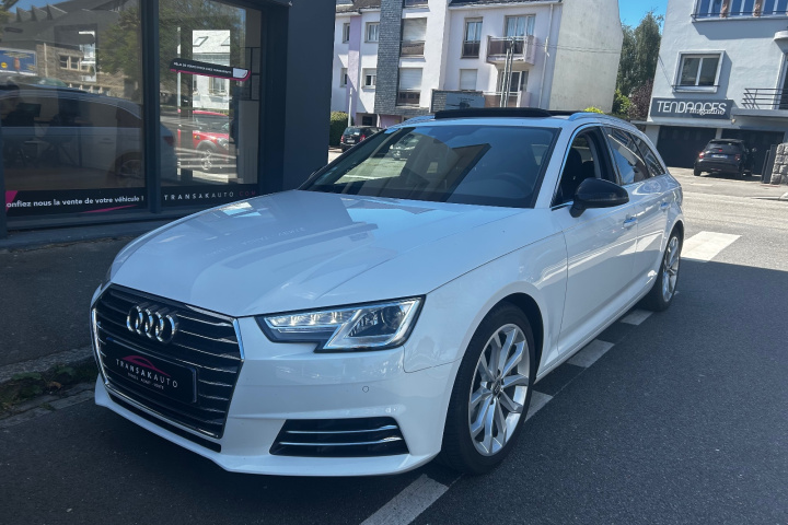 AUDI A4 AVANT