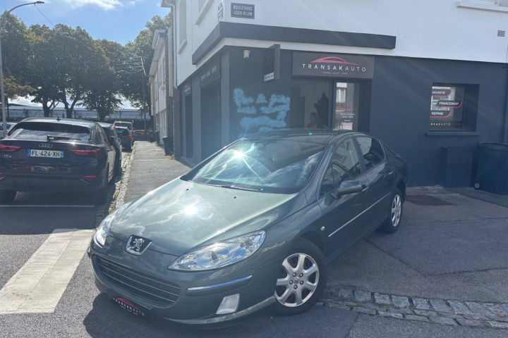 PEUGEOT 407