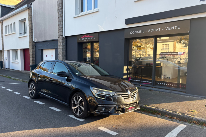 RENAULT MEGANE IV BERLINE