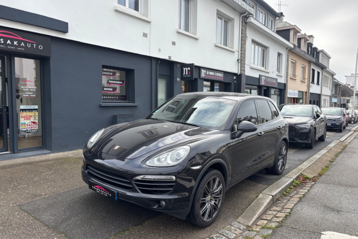 PORSCHE CAYENNE