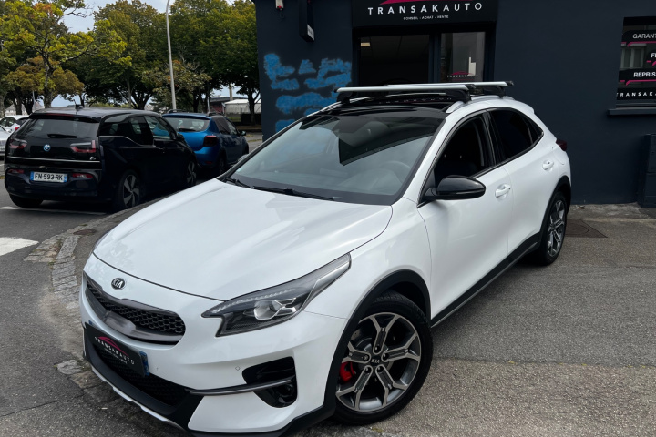 KIA XCEED