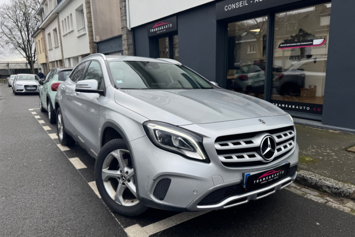 MERCEDES GLA