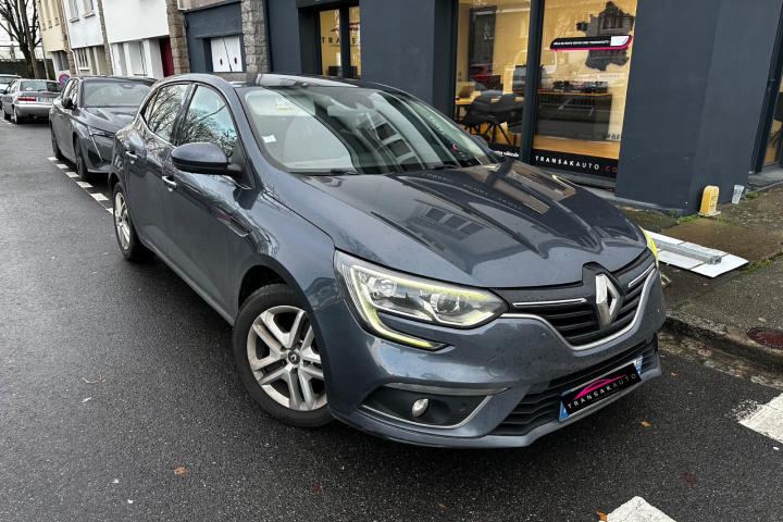 RENAULT MEGANE IV BERLINE BUSINESS