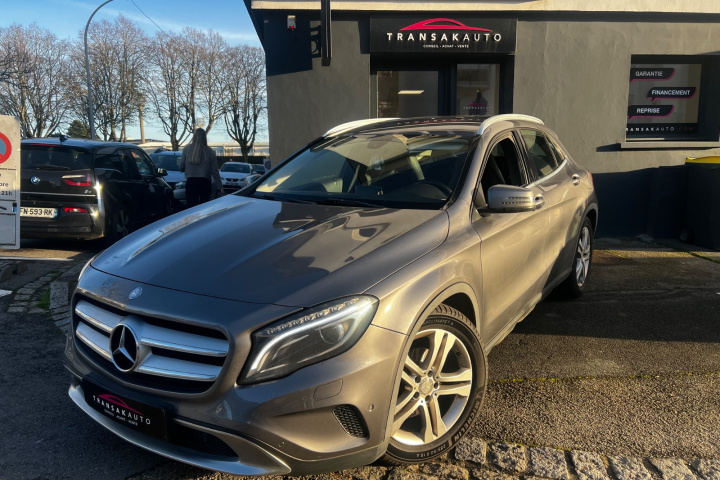 MERCEDES CLASSE GLA